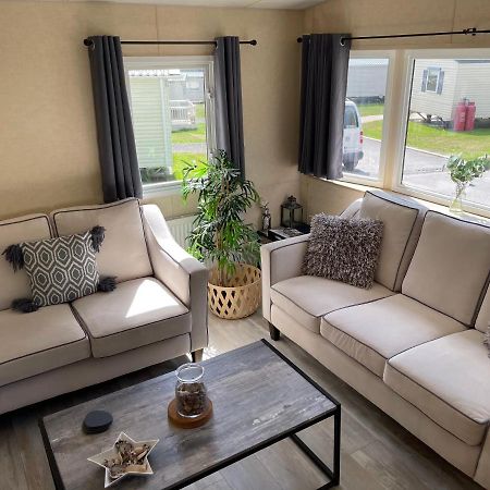 Percy Wood Lodge With Hot Tub Near Alnwick Swarland 외부 사진