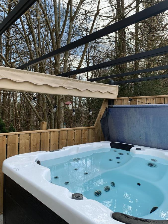 Percy Wood Lodge With Hot Tub Near Alnwick Swarland 외부 사진