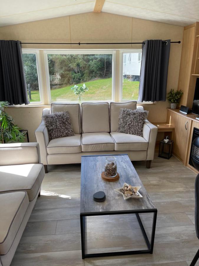 Percy Wood Lodge With Hot Tub Near Alnwick Swarland 외부 사진